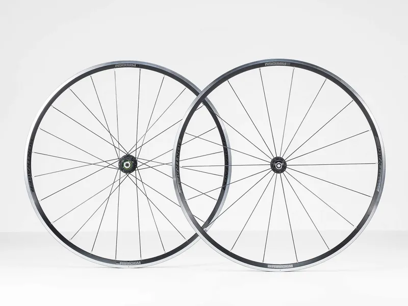 Bontrager Paradigm TLR Road Wheel in Black