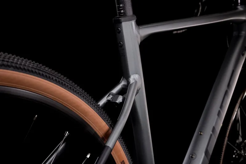 Cube Nuroad Pro Aluminium Gravel Bike In Ink Grey 'N' Black-4