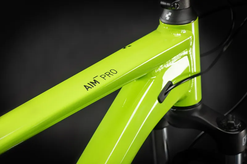 2021 Cube Aim Pro Mountain Bike in Green-4