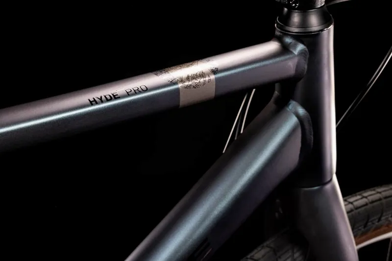 Cube Hyde Pro Hybrid Bike in Blue-4