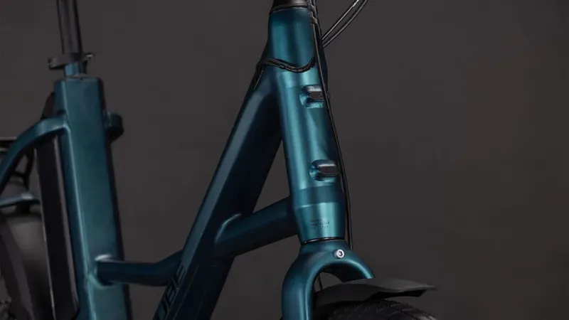 Cube Compact Hybrid 545 E-Hybrid Bike in Royal Green and Black-6