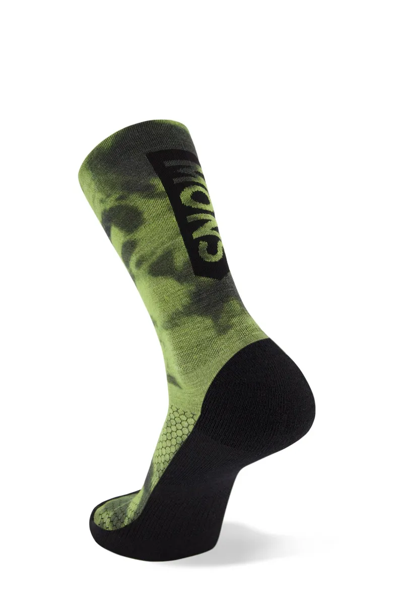 Mons Royale Unisex Atlas Crew Sock Digital Limelight Tie Dye