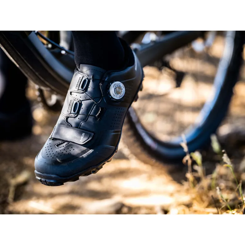 Shimano ME5 Enduro SPD Mountain Bike Shoes in Black-2