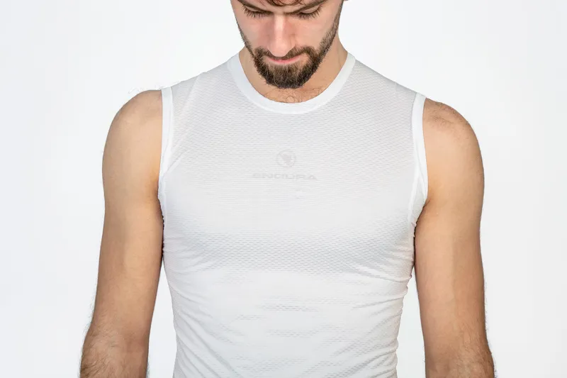 Endura Translite Sleeveless Baselayer II in White -1