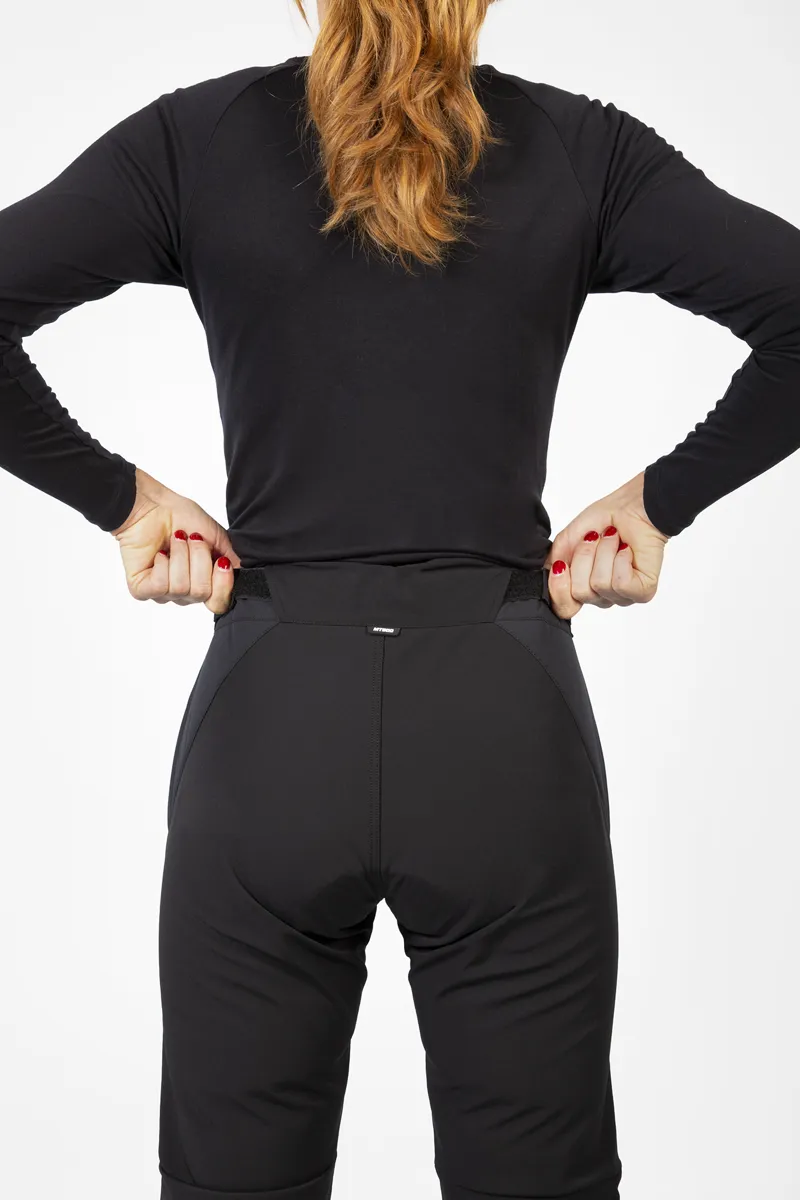 Endura Women's MT500 Freezing Point Trousers in Black-2