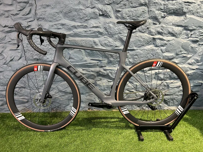 Cube Agree c:62 Pro Road Race Bike 56cm Grey FREE CARBON WHEEL UPGRADE-3