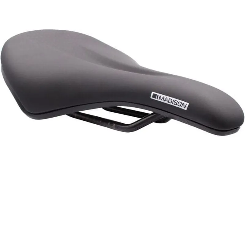 Madison Flux E Sweep Saddle Black 142 mm x 251 mm standard fit